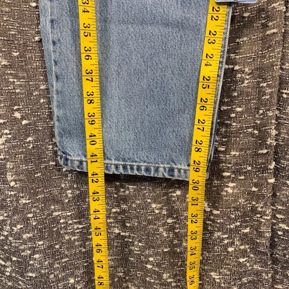 Levi's 505 Regular Fit Straight Leg Light Wash Denim Blue Jeans Men's 38x30‎